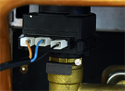 id mini c24 he e83086 dvm in situ.jpg